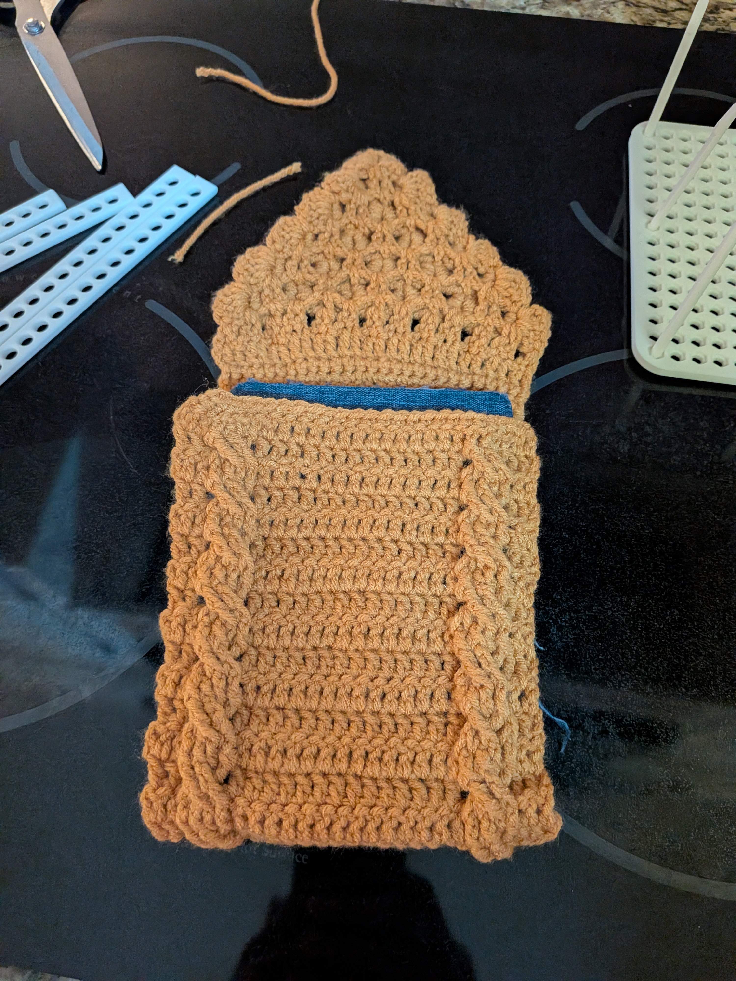 D&D Inspired Dragon Scale Kindle Pouch photo 7