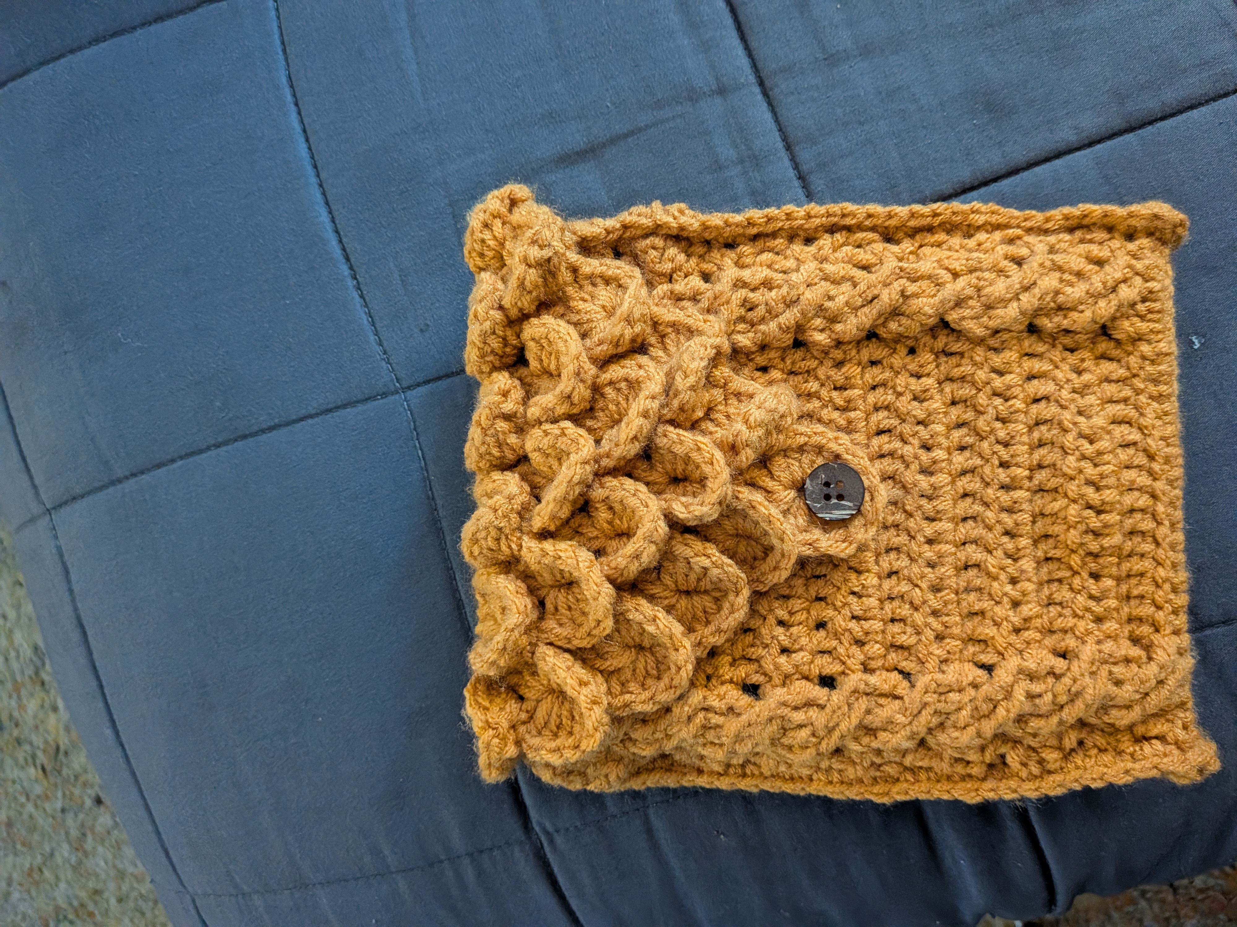 D&D Inspired Dragon Scale Kindle Pouch photo 16