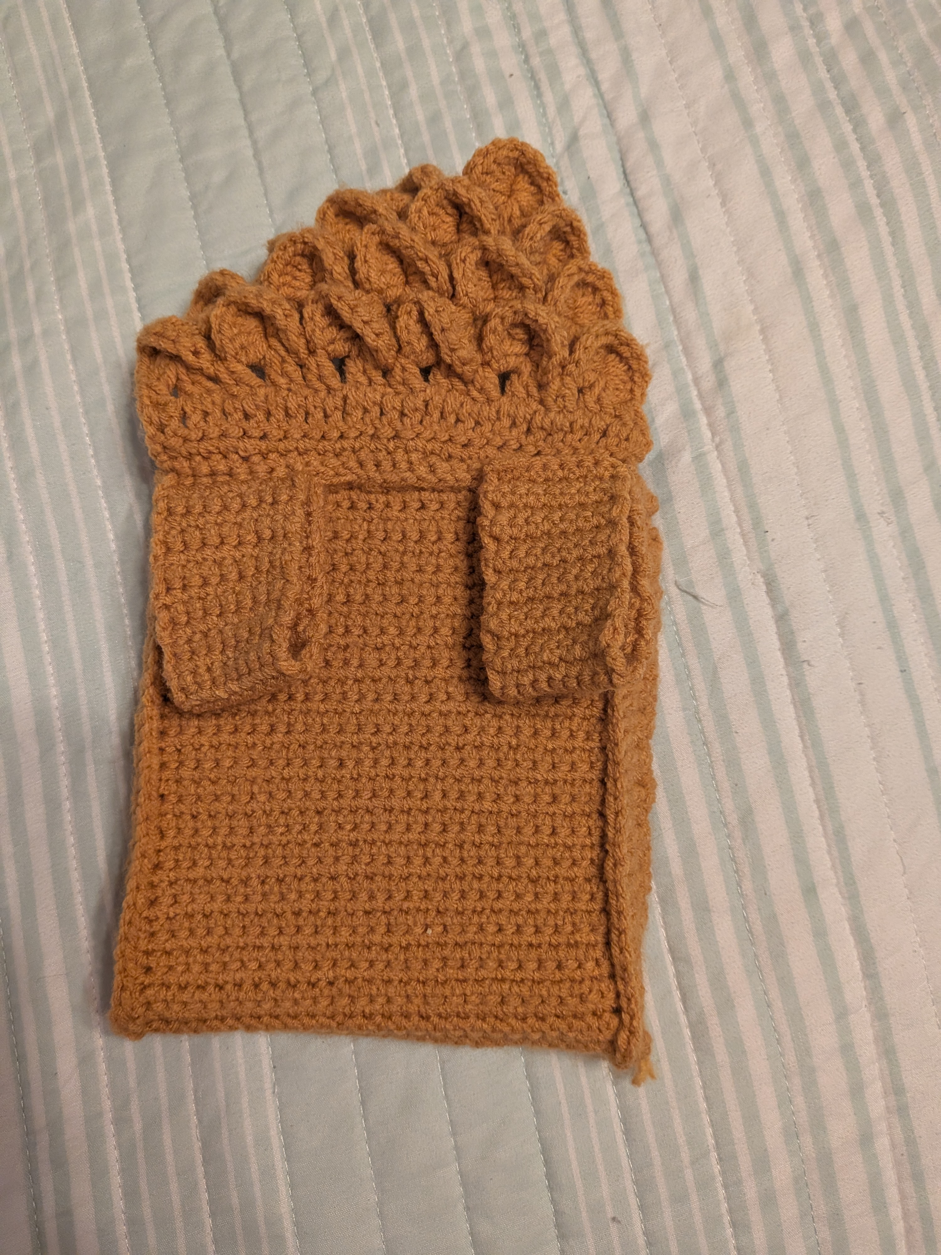 D&D Inspired Dragon Scale Kindle Pouch photo 32